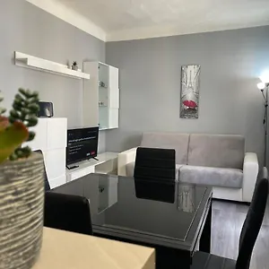 Isola District Chic - Affitti Brevi Italia Apartamento