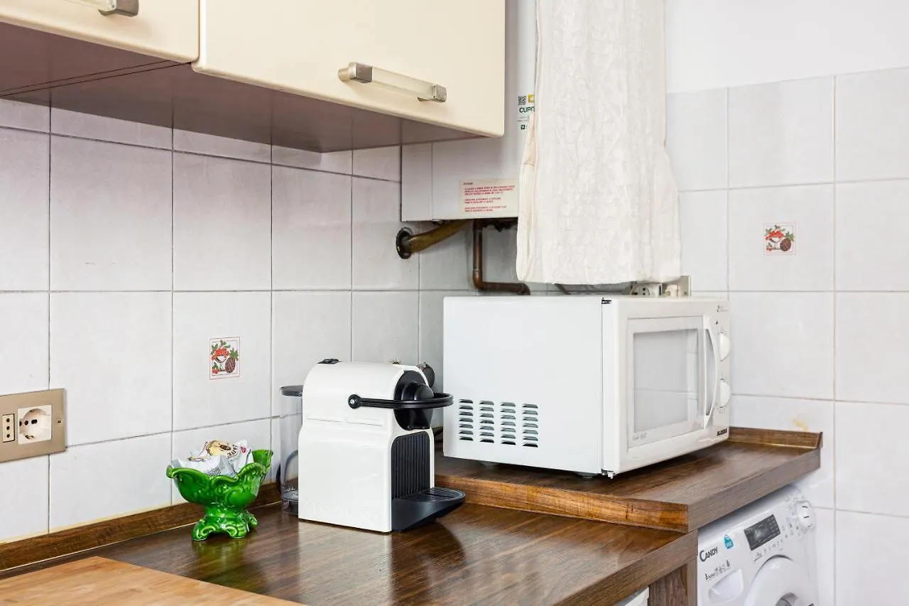 Comfy Apartment In Corso Como Milan