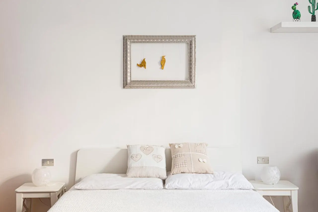 Comfy Apartment In Corso Como Milan